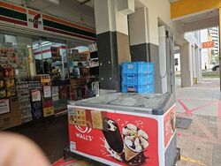 Teck Whye Shopping Centre (D23), Shop House #594500171